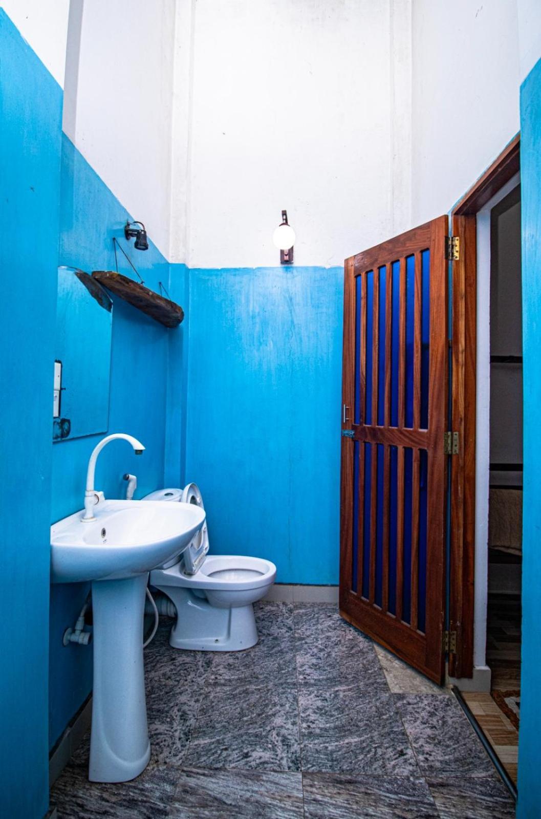 מלון מיריסה Hilltop Bungalow מראה חיצוני תמונה